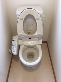 ハウクリ